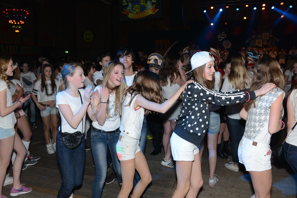 ../Images/Jeugddisco White Edition 085.jpg